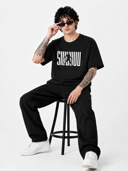 Ronaldo "SIUUU" Minimalist - Oversized Tee