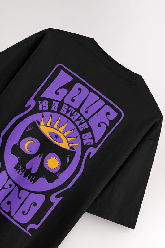 Love is a State Of Mind - Oversized Tee